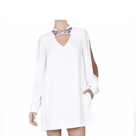 BCBG Irena Dress in Medium - Picture 2 of 6